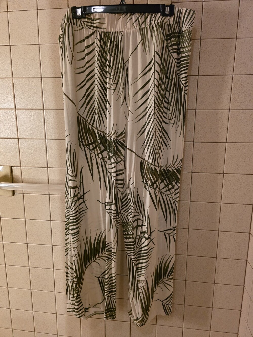 H&M White Wide-Leg Palm Print Pants